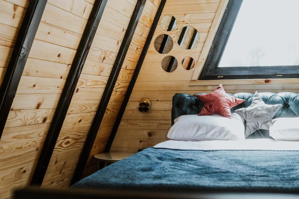 A Frame Pool House Ledinci – enterijer A-frame kuće