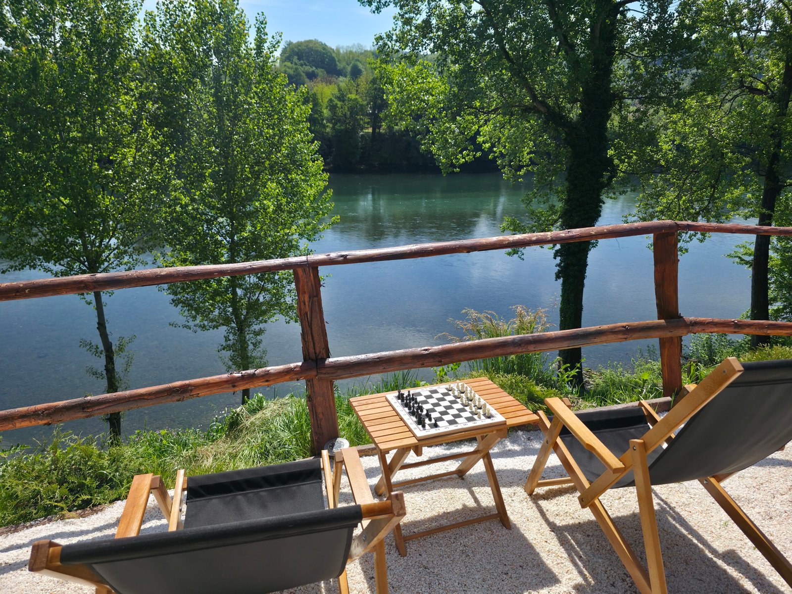 GAGA Vikendica na Drini – privatni đakuzi, sauna i pogled na reku – fotografija 2